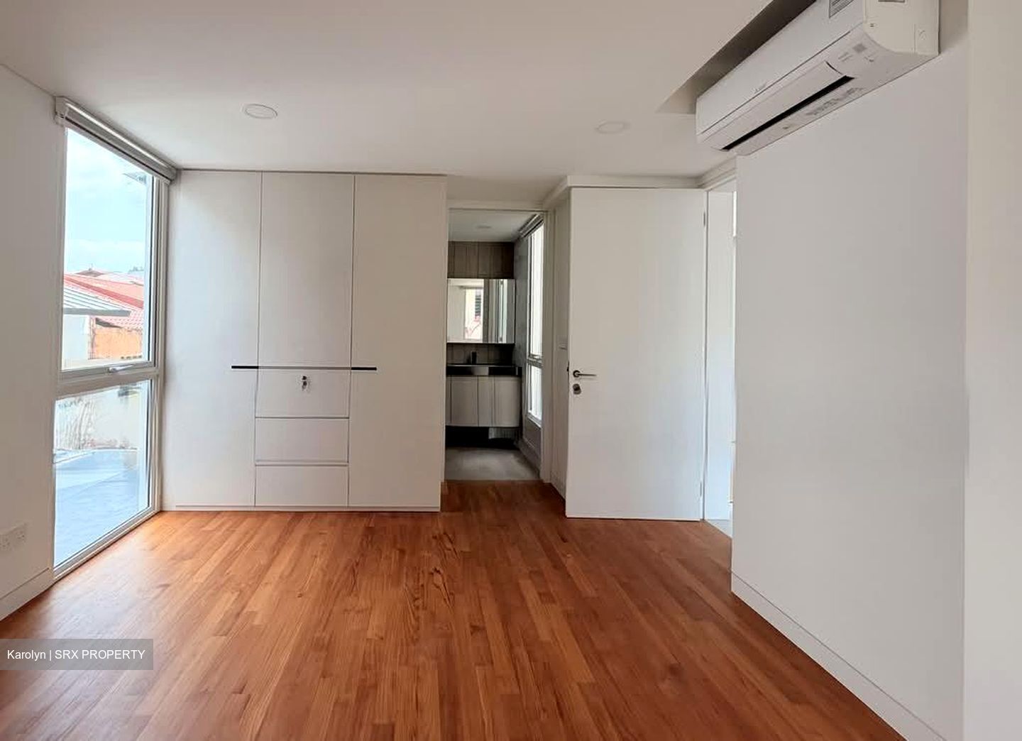 Golden Hill Estate (D20), Terrace #611029551